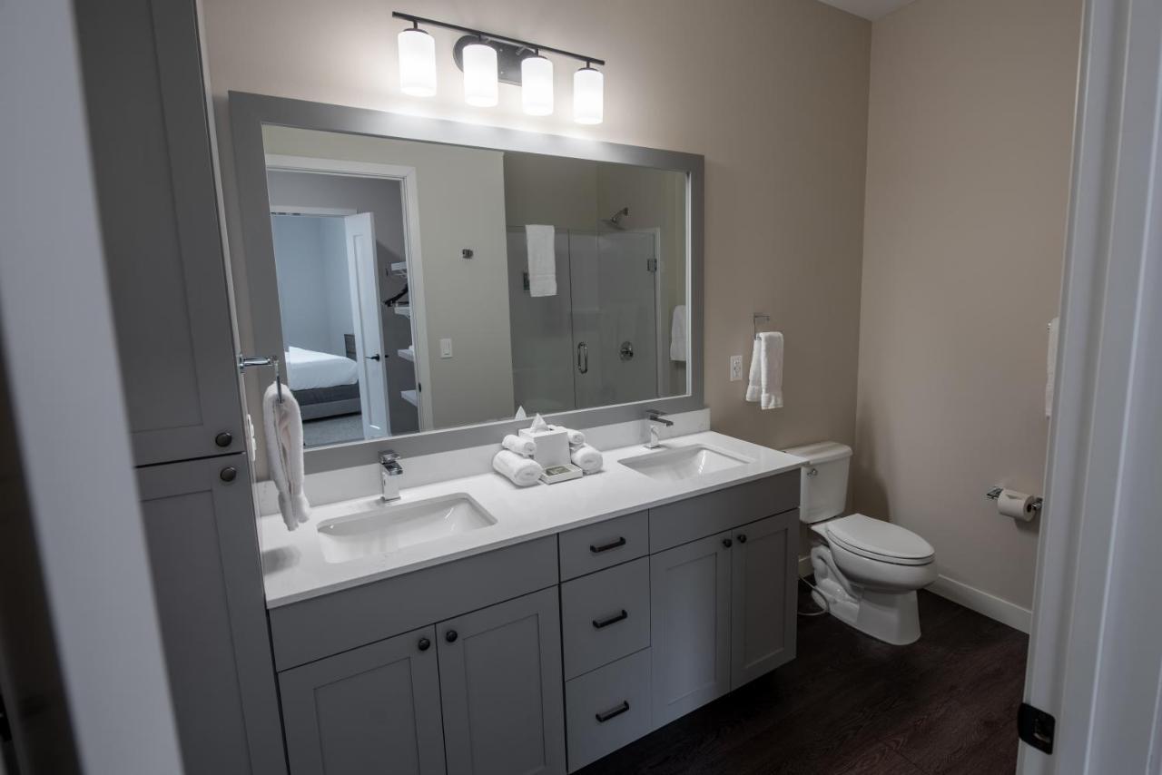 The Berkman Hotel Рочестър Екстериор снимка