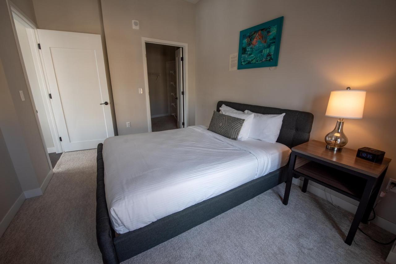 The Berkman Hotel Рочестър Екстериор снимка